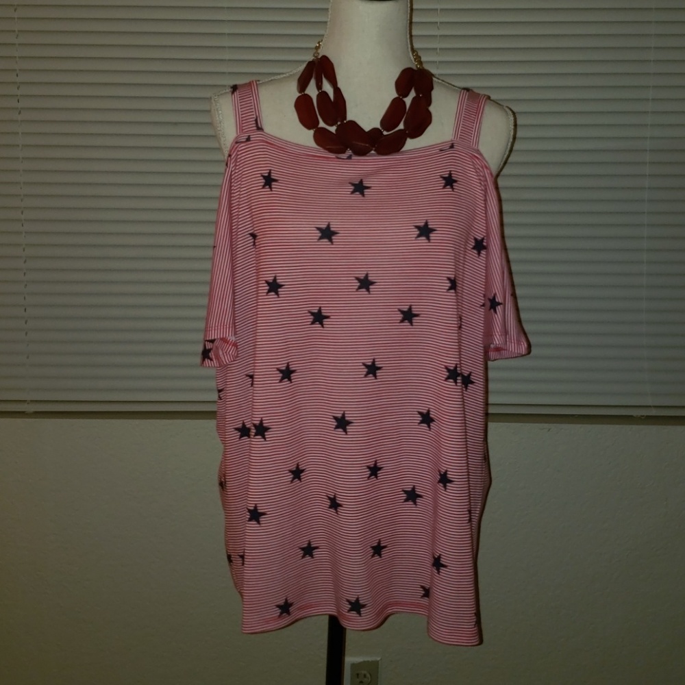 👚Avenue Cold Shoulder T-shirt 14/16 NWT